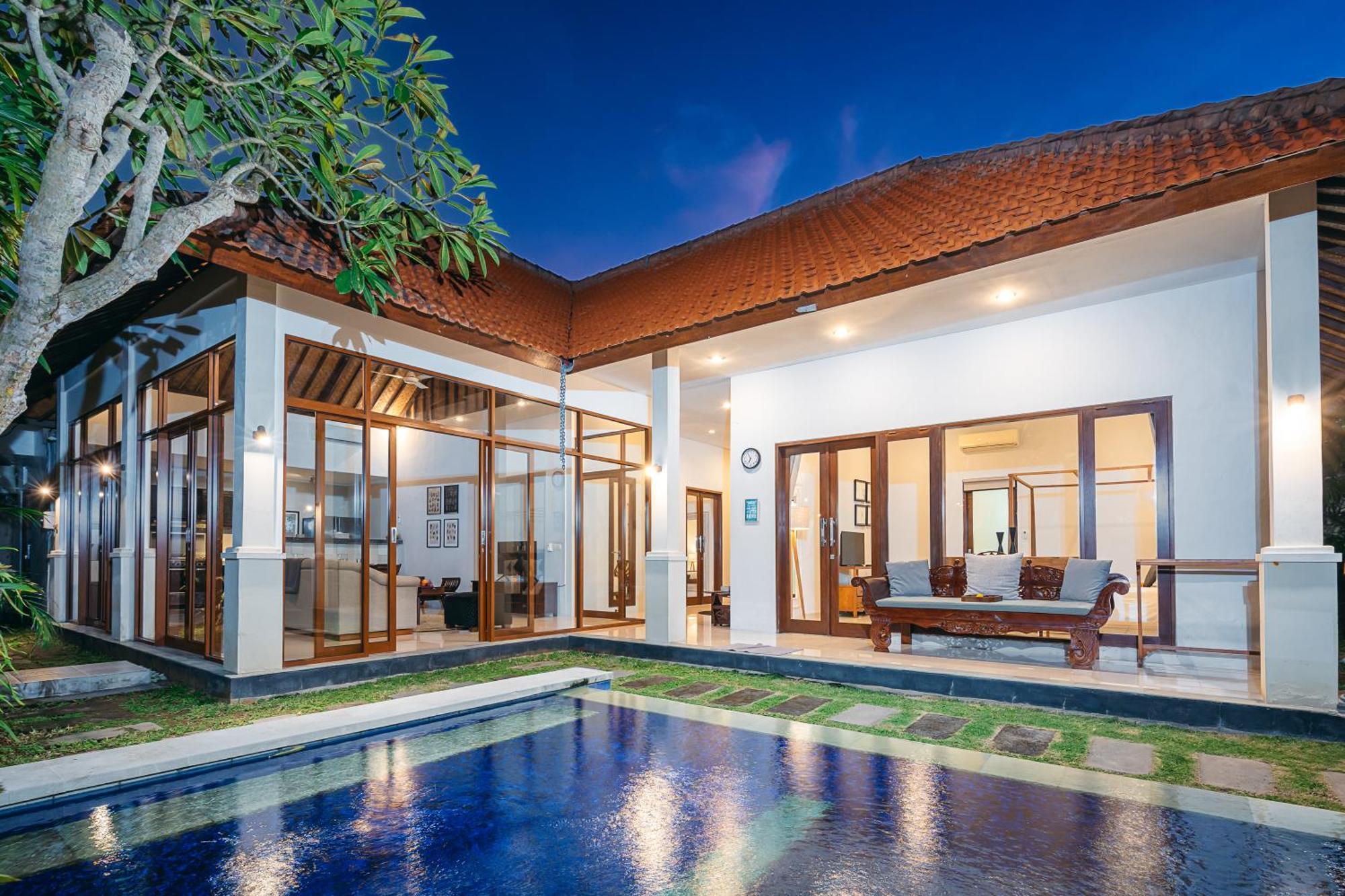 Mahayana Villa Batu Belig - Close To The Beach Canggu Esterno foto