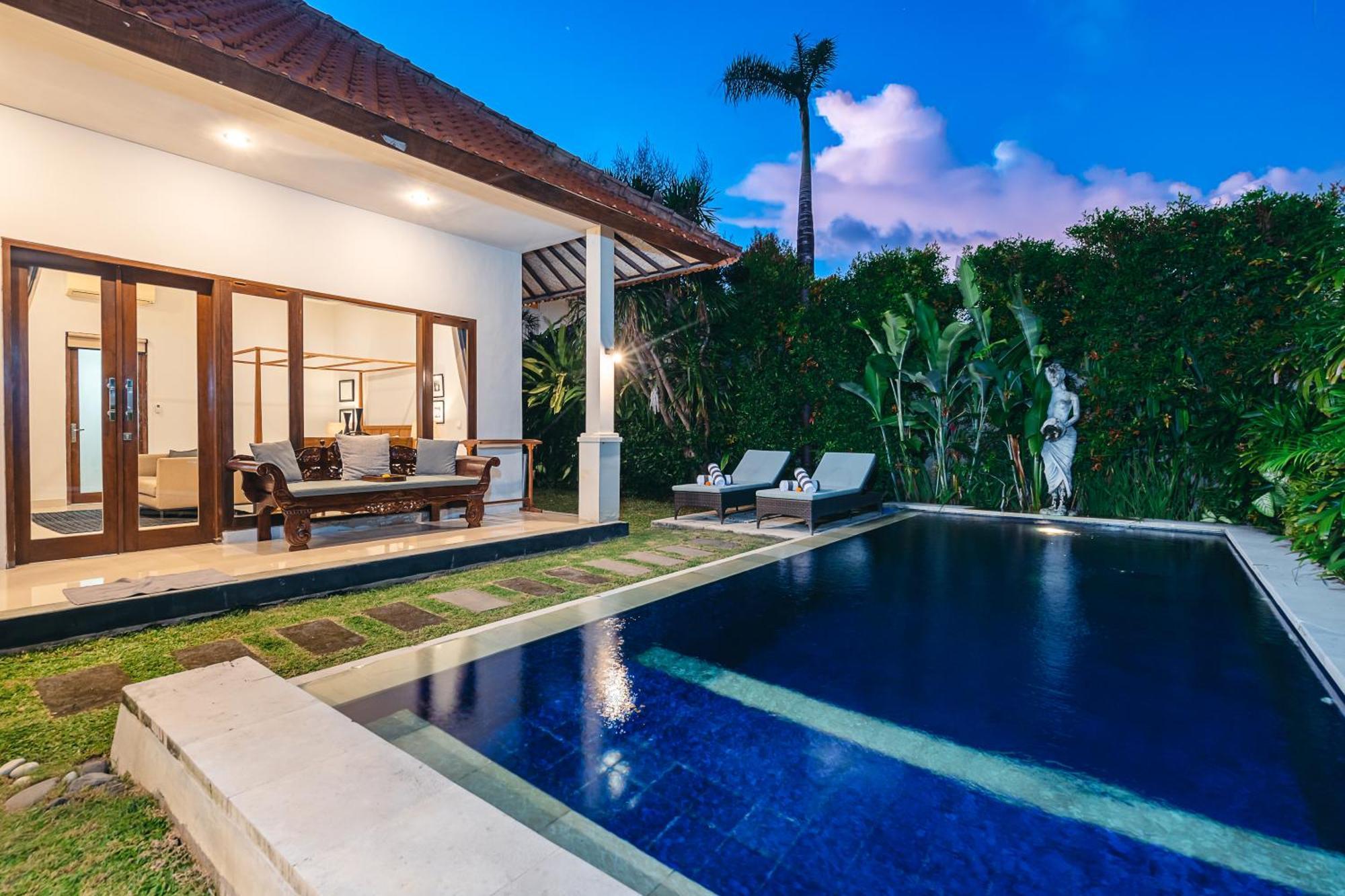 Mahayana Villa Batu Belig - Close To The Beach Canggu Esterno foto