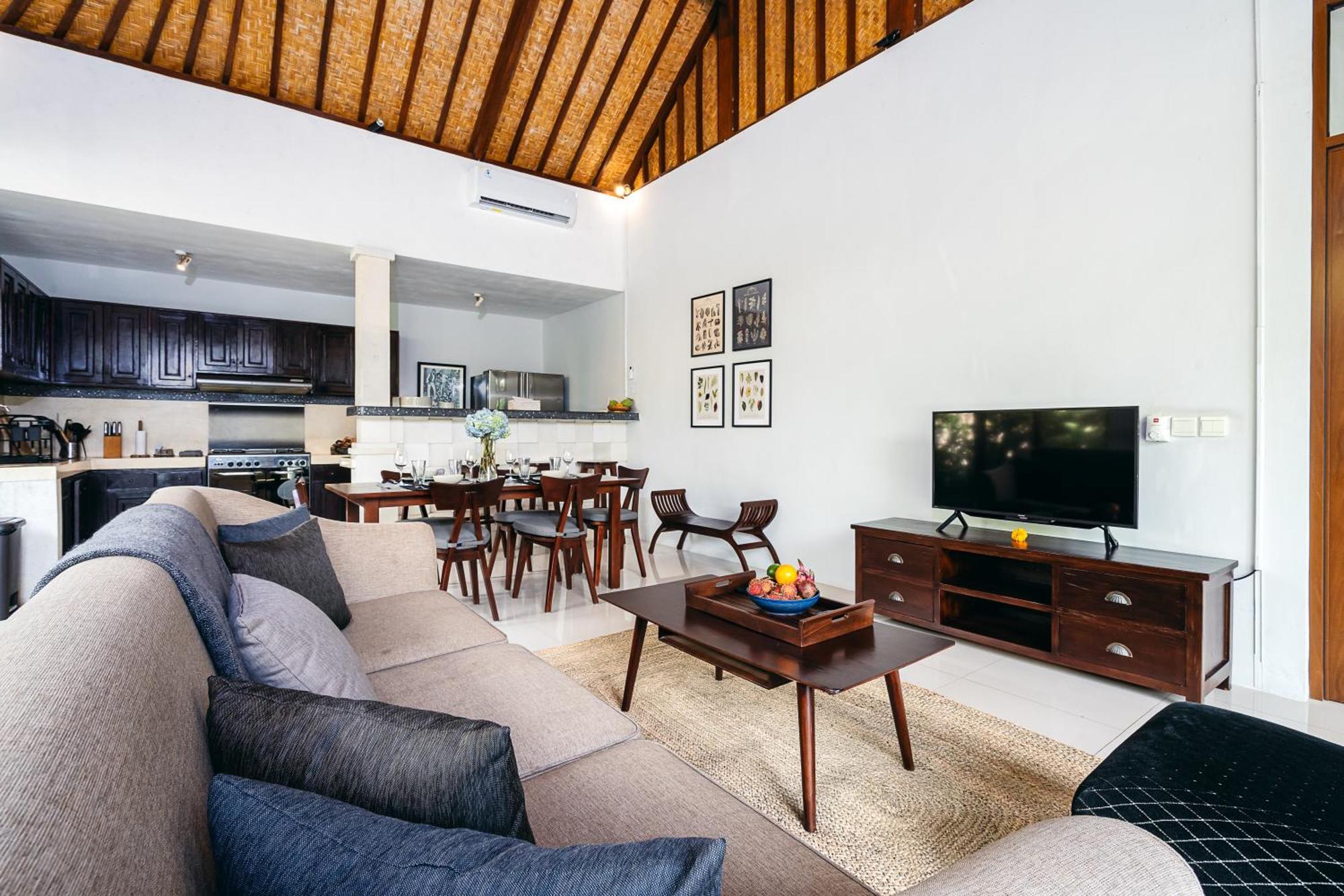 Mahayana Villa Batu Belig - Close To The Beach Canggu Esterno foto