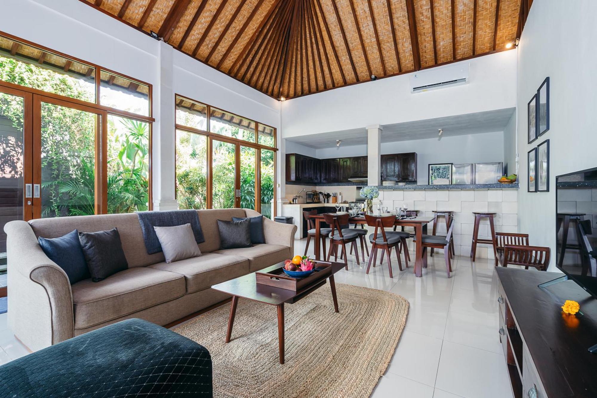 Mahayana Villa Batu Belig - Close To The Beach Canggu Esterno foto