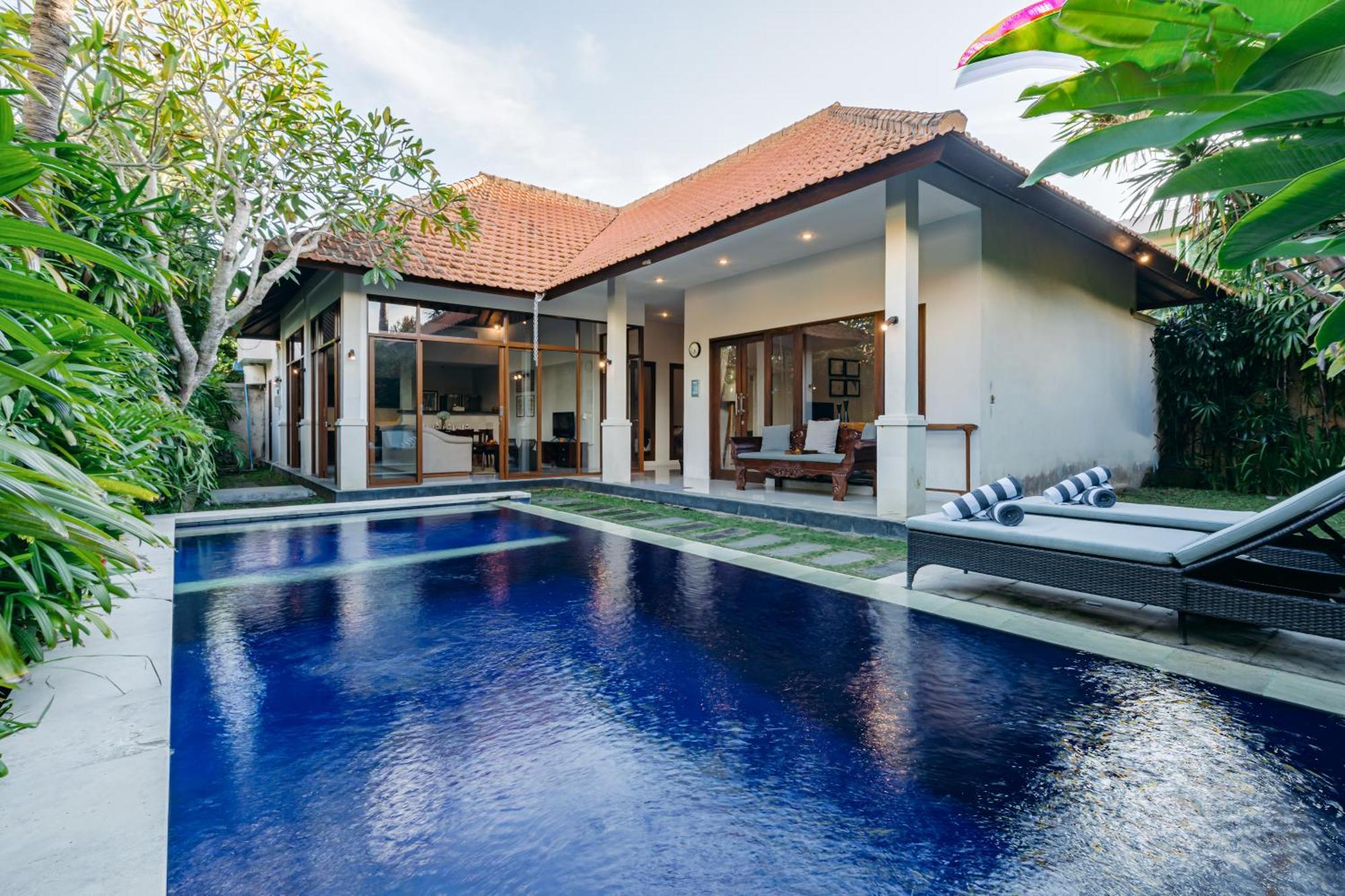 Mahayana Villa Batu Belig - Close To The Beach Canggu Esterno foto